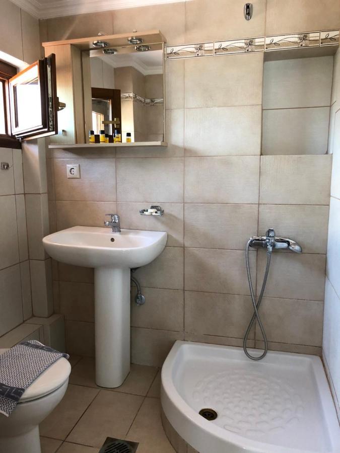 Pansion Pasalimani Hotel Đảo Amolianí Ngoại thất bức ảnh