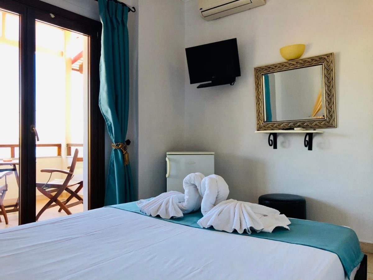 Pansion Pasalimani Hotel Đảo Amolianí Ngoại thất bức ảnh